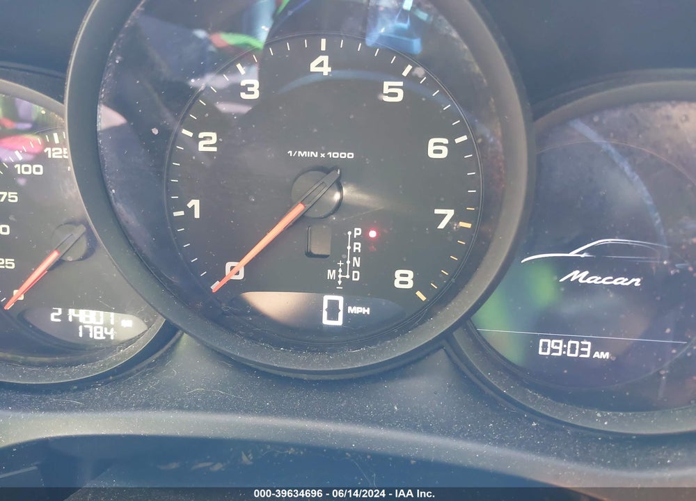 2017 PORSCHE MACAN VIN: WP1AA2A58HLB06177