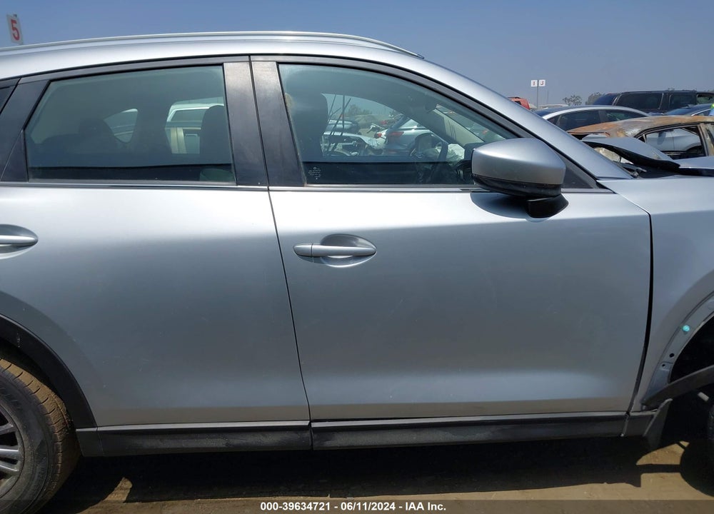 2018 MAZDA CX-5 SPORT VIN: JM3KFABM1J1469825