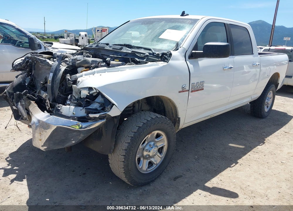2016 RAM 2500 VIN: 3C6UR5DL2GG257053
