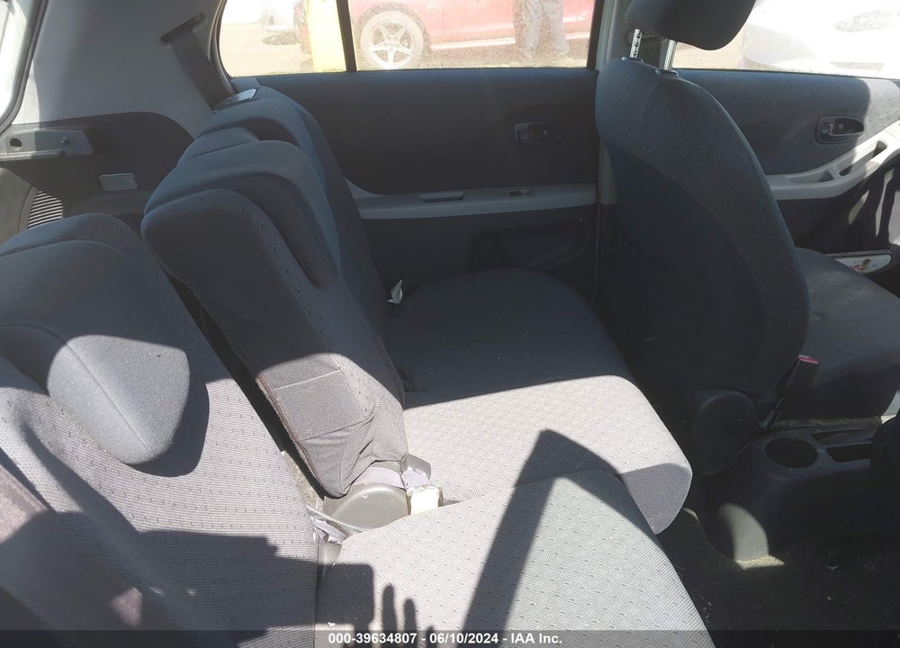2009 TOYOTA YARIS VIN: JTDKT903495240604