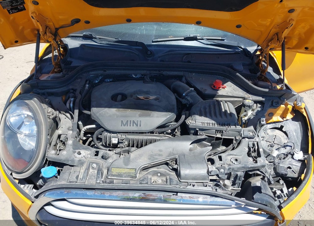 2015 MINI HARDTOP COOPER VIN: WMWXS5C52FT837124