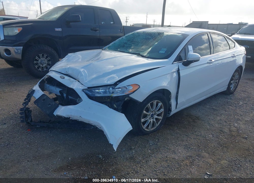 2017 FORD FUSION S VIN: 3FA6P0G72HR252018