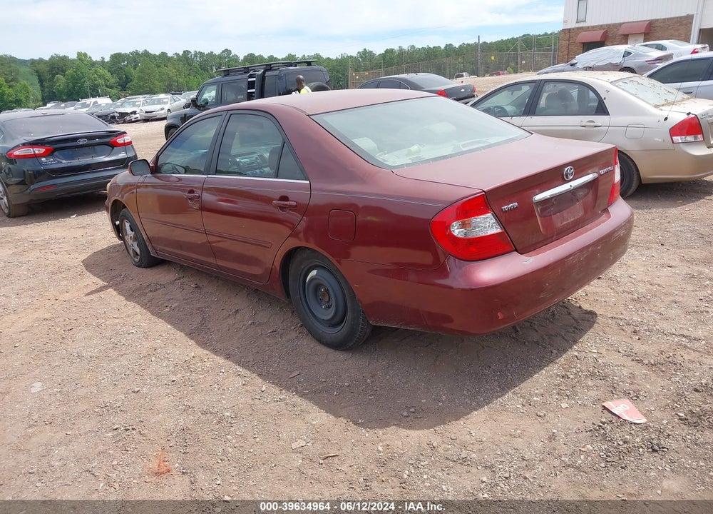 2002 TOYOTA CAMRY LE VIN: 4T1BE32K22U057768