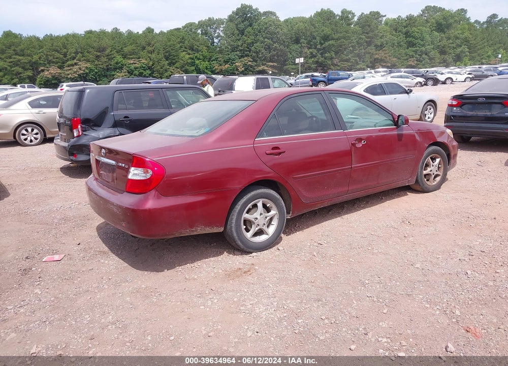 2002 TOYOTA CAMRY LE VIN: 4T1BE32K22U057768