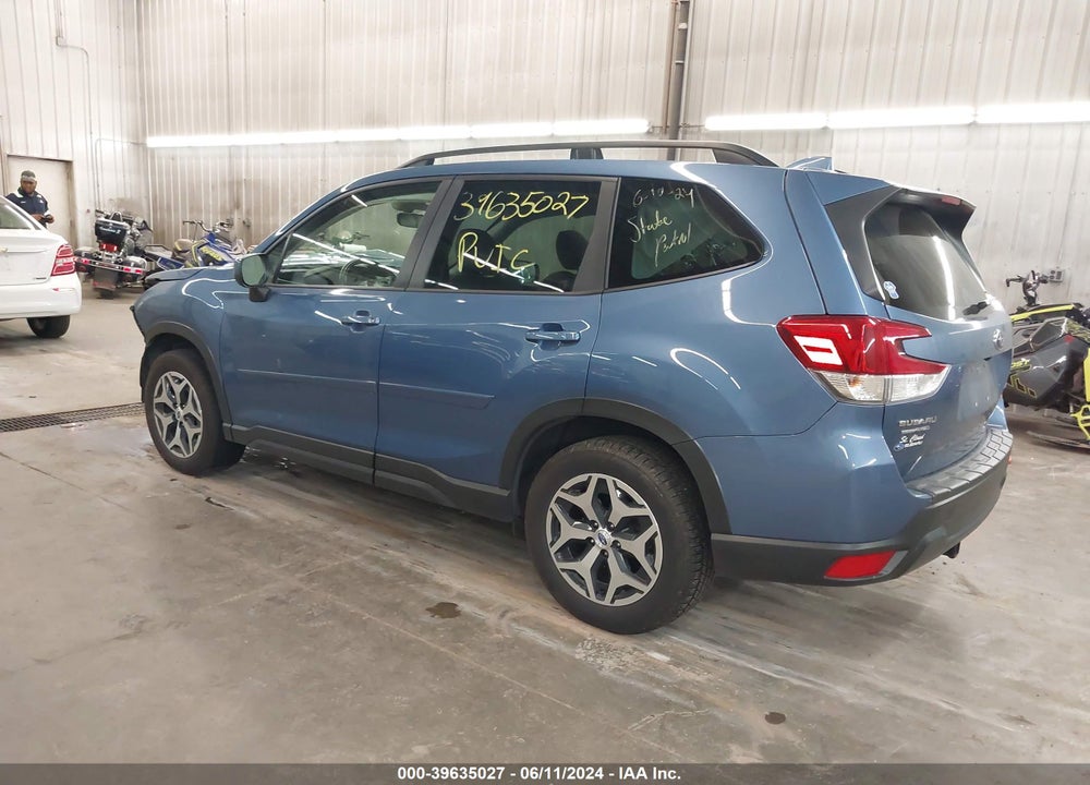 2020 SUBARU FORESTER PREMIUM VIN: JF2SKAGC8LH515456