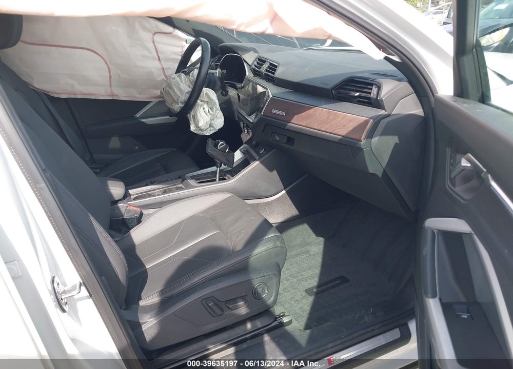 2019 AUDI Q3 2.0T S LINE PREMIUM VIN: WA1FECF33K1080058