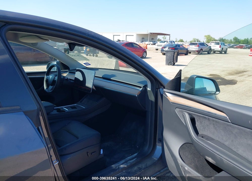 2023 TESLA MODEL Y AWD/LONG RANGE DUAL MOTOR ALL-WHEEL DRIVE VIN: 7SAYGDEEXPA211406