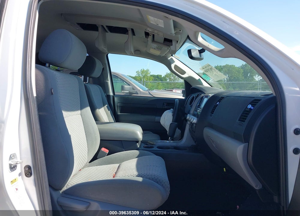 2012 TOYOTA TUNDRA GRADE 5.7L V8 VIN: 5TFUW5F15CX256322