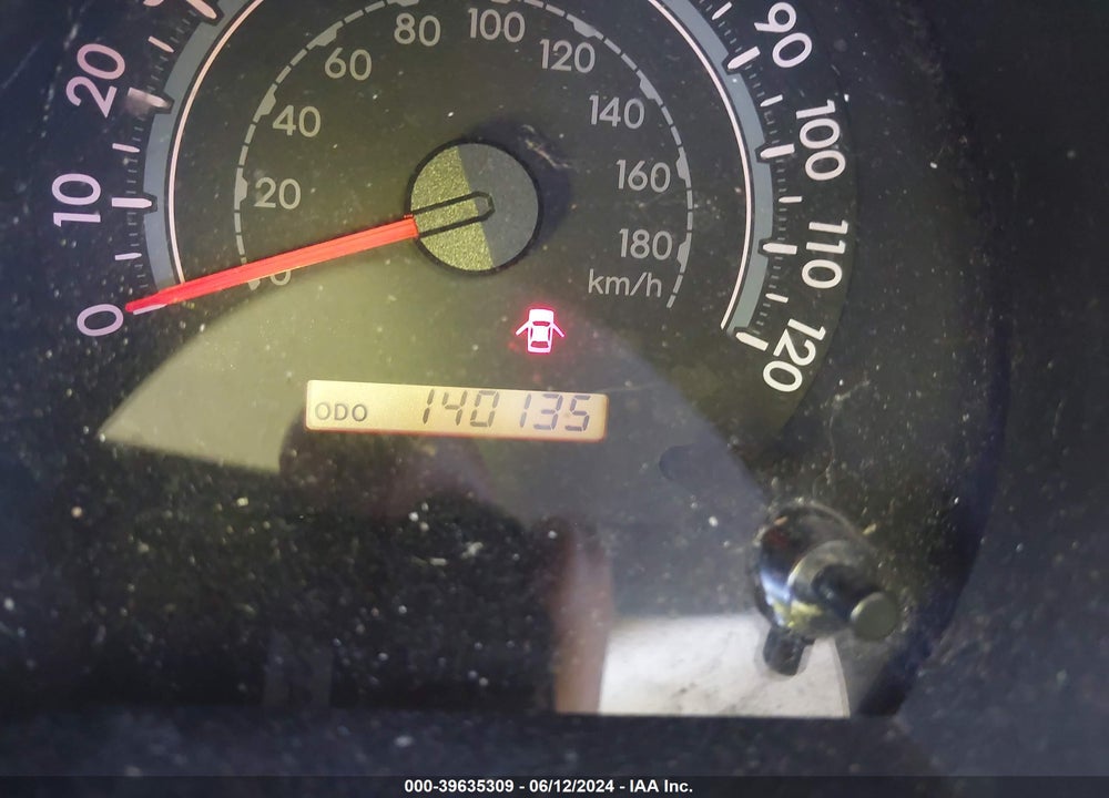 2012 TOYOTA TUNDRA GRADE 5.7L V8 VIN: 5TFUW5F15CX256322