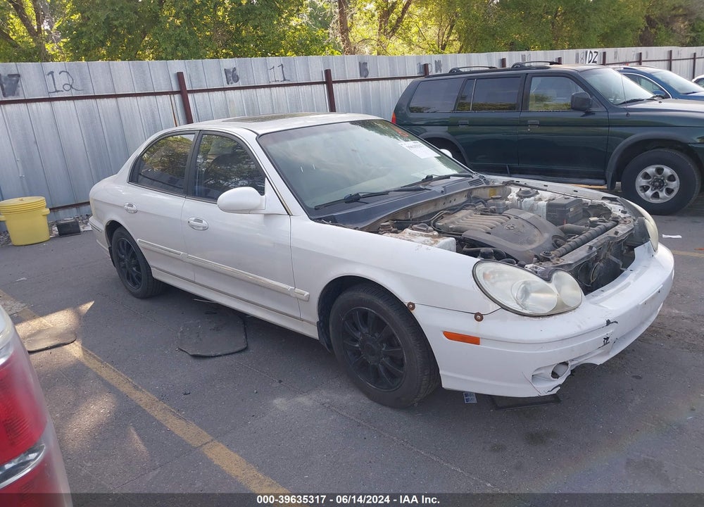 2002 HYUNDAI SONATA GLS/LX VIN: KMHWF35H12A639330