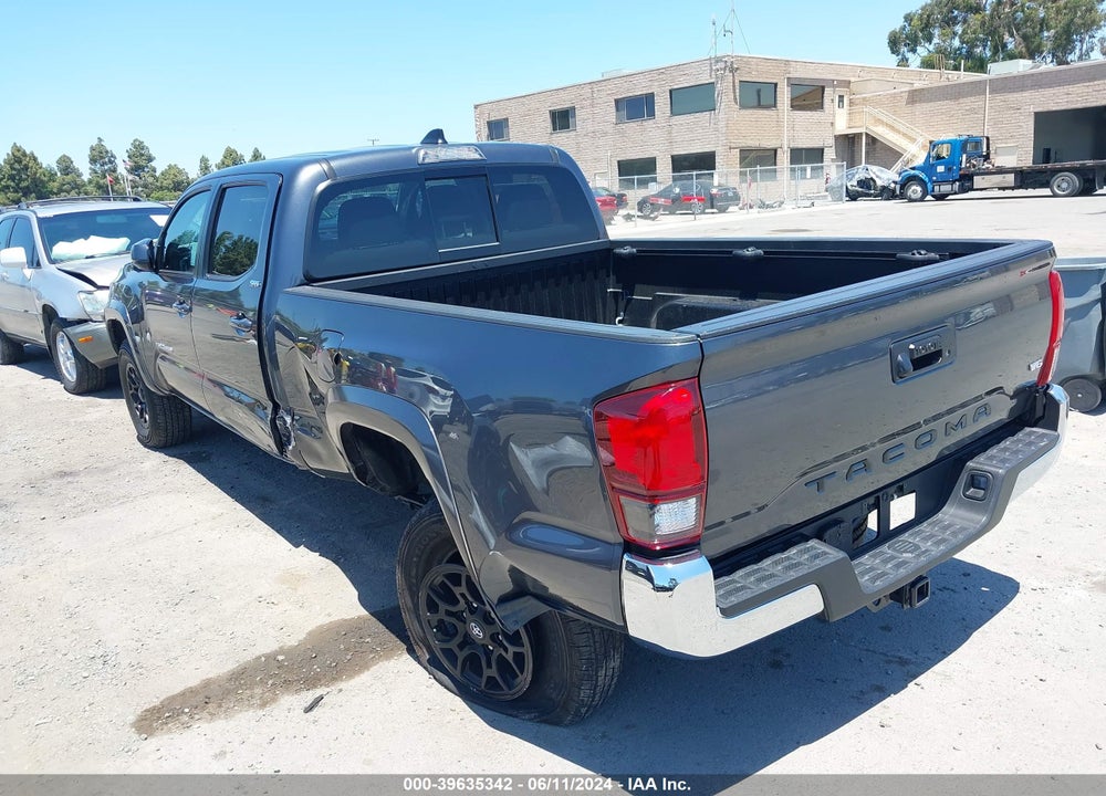 2022 TOYOTA TACOMA SR5 V6 VIN: 3TMBZ5DN1NM036429