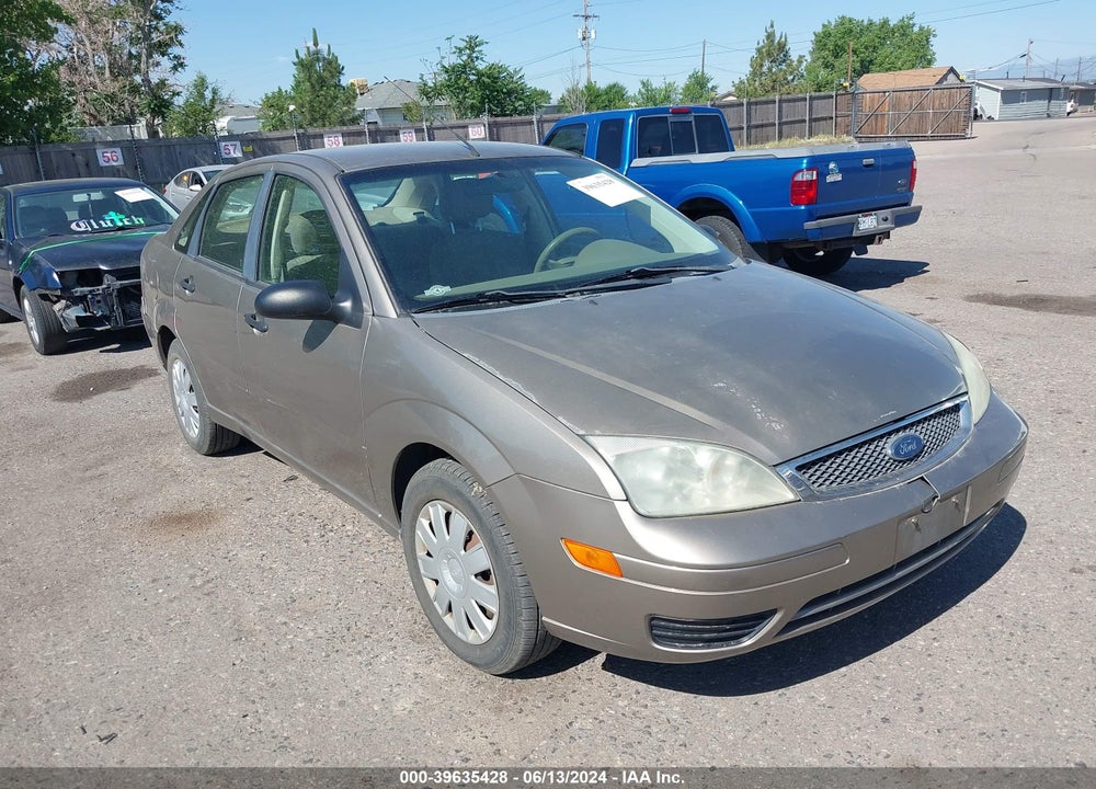 2005 FORD FOCUS ZX4 VIN: 1FAFP34N35W246015