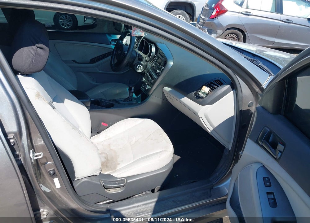 2014 KIA OPTIMA LX VIN: 5XXGM4A72EG281925
