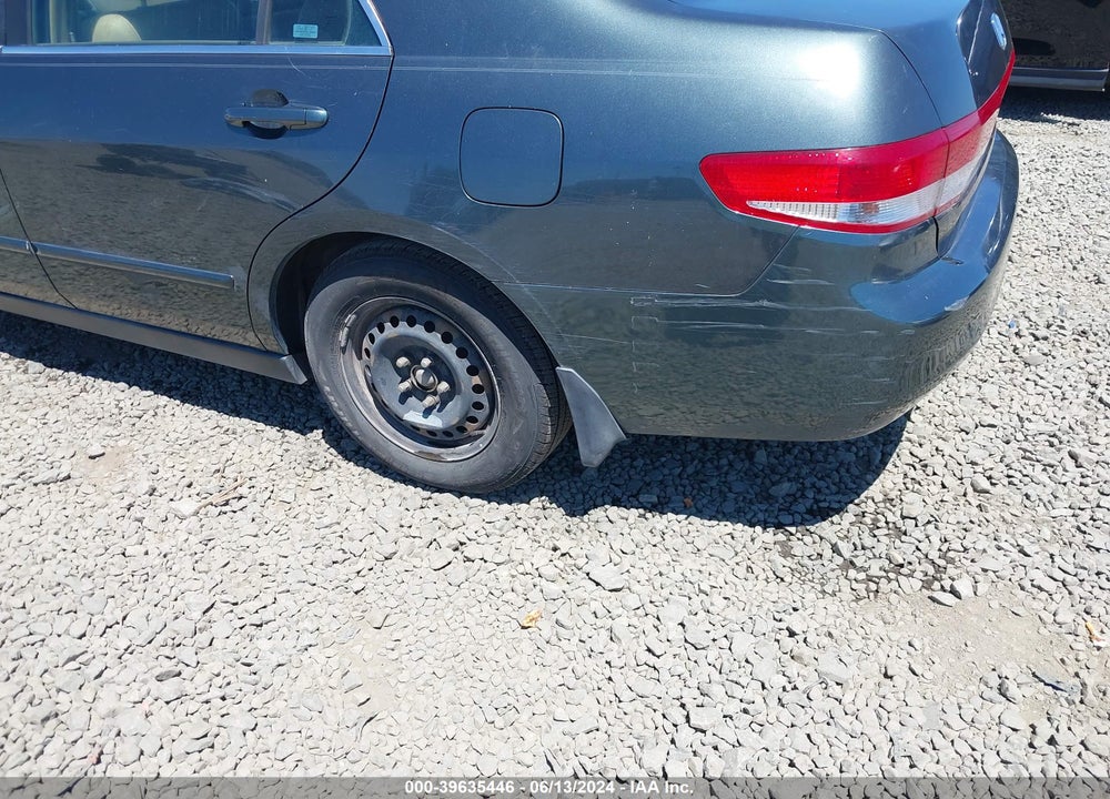 2004 HONDA ACCORD 2.4 LX VIN: 1HGCM56384A069844