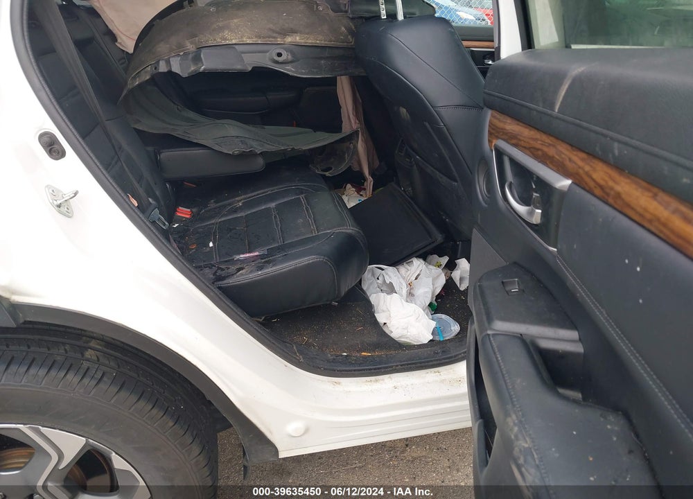 2018 HONDA CR-V VIN: 5J6RW2H8XJL026188