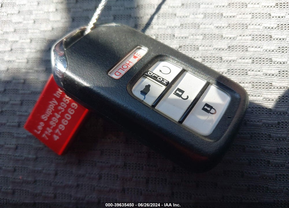 2018 HONDA CR-V VIN: 5J6RW2H8XJL026188