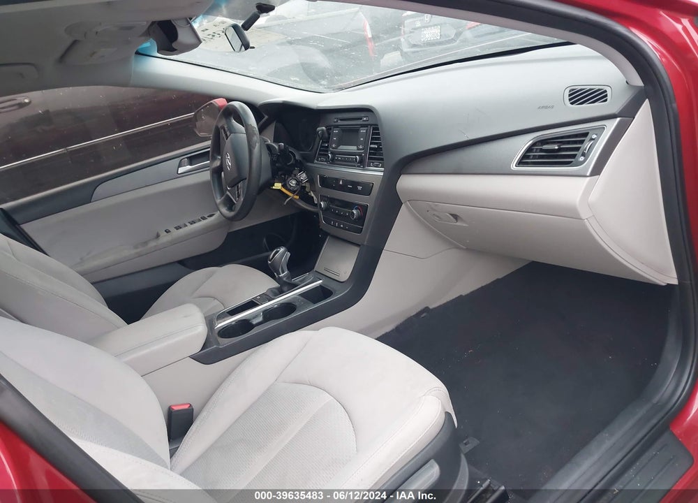 2017 HYUNDAI SONATA VIN: 5NPE24AF7HH496441