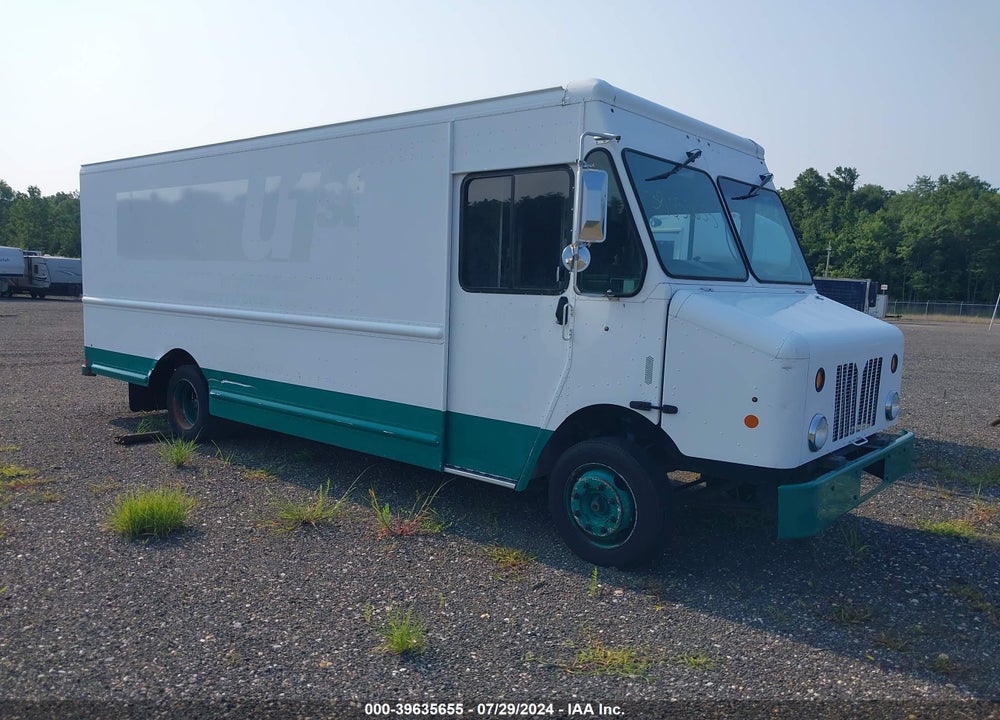 2011 WORKHORSE CUSTOM CHASSIS COMMERCIAL CHASSIS W62 VIN: 5B4LFG2EXB3446211