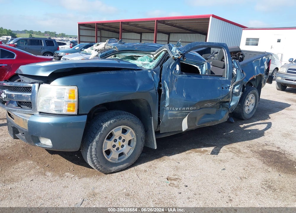 2011 CHEVROLET SILVERADO 1500 LT VIN: 1GCPKSE39BF141883