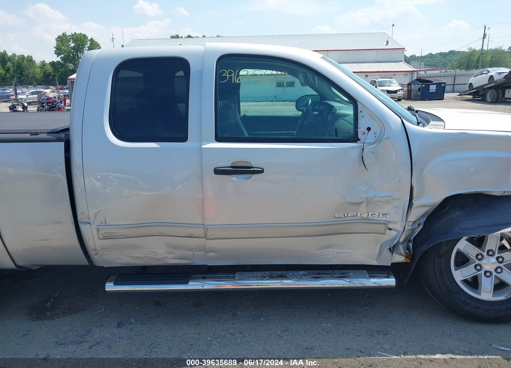 2013 GMC SIERRA 1500 VIN: 1GTR2VE75DZ121371