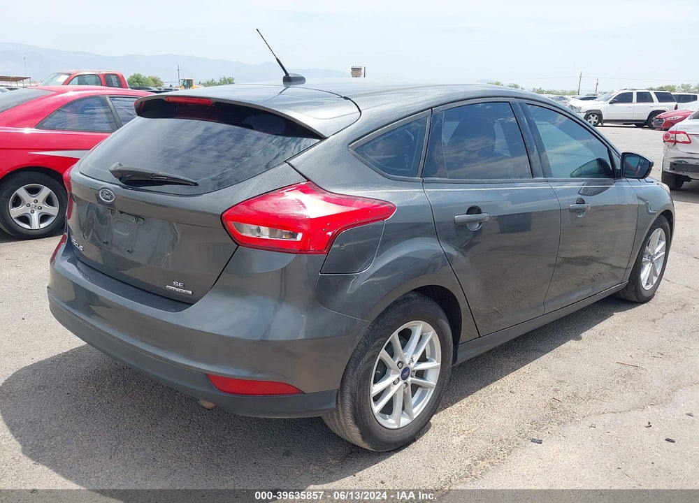 2016 FORD FOCUS SE VIN: 1FADP3K22GL329147