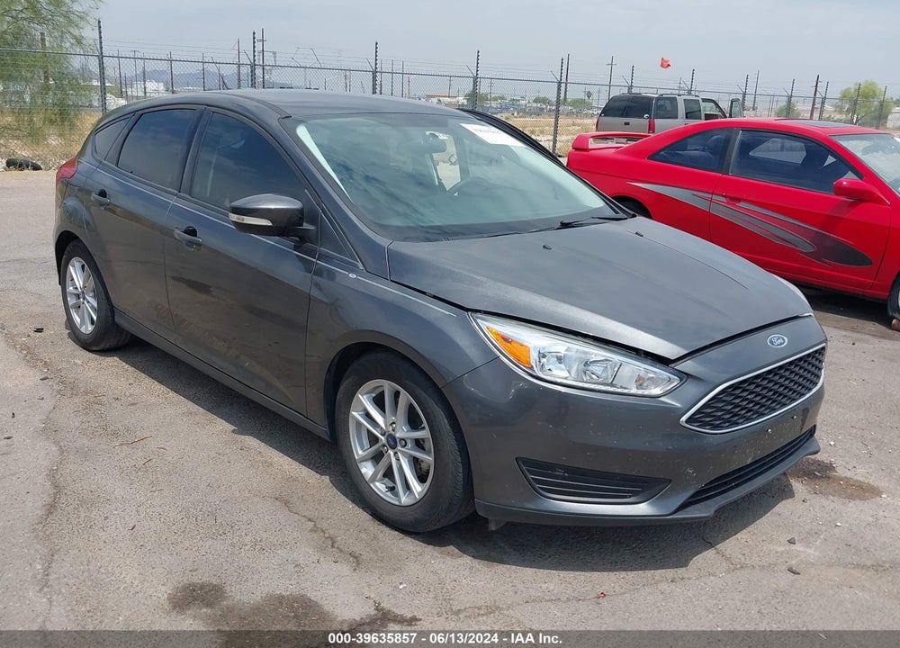 2016 FORD FOCUS SE VIN: 1FADP3K22GL329147