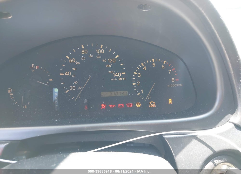 2001 LEXUS RX 300 VIN: JTJHF10U110186513