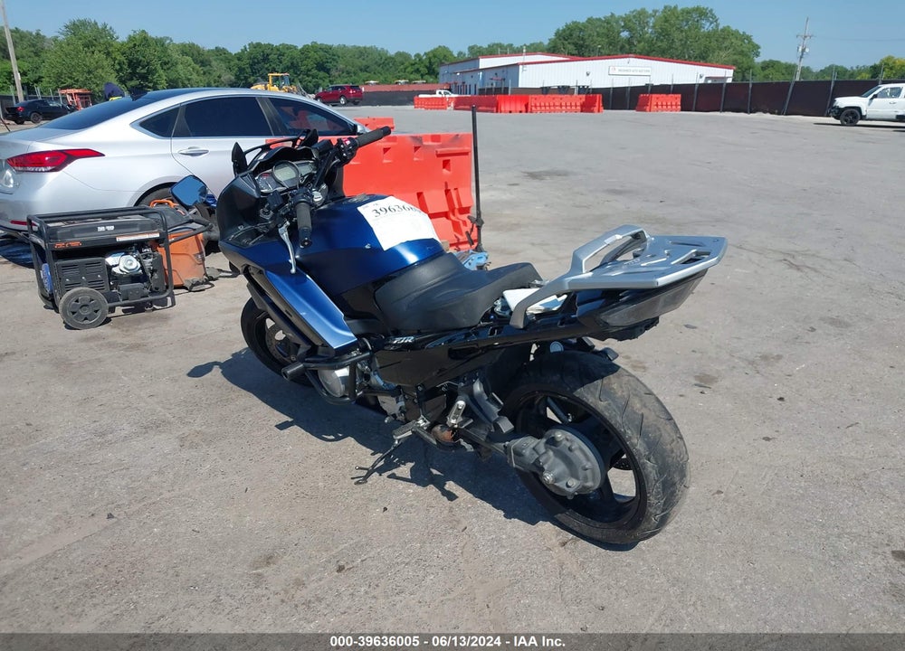 2018 YAMAHA FJR1300 AE VIN: JYARP30E7JA000617