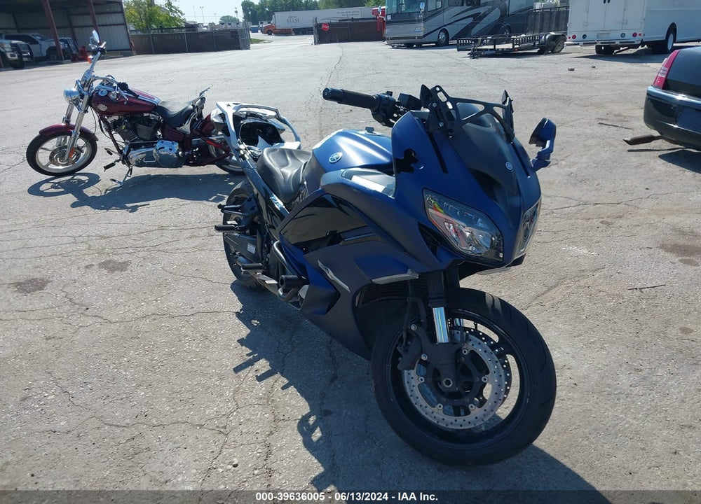 2018 YAMAHA FJR1300 AE VIN: JYARP30E7JA000617
