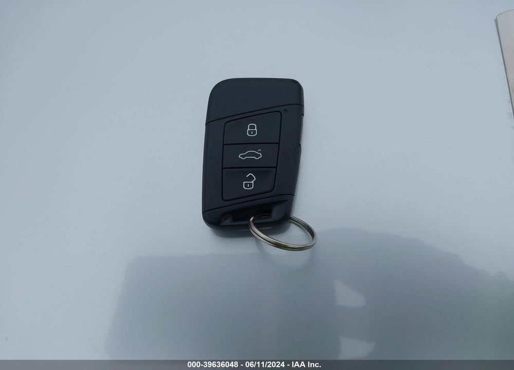 2019 VOLKSWAGEN JETTA 1.4T R-LINE/1.4T S/1.4T SE VIN: 3VWC57BU0KM102192
