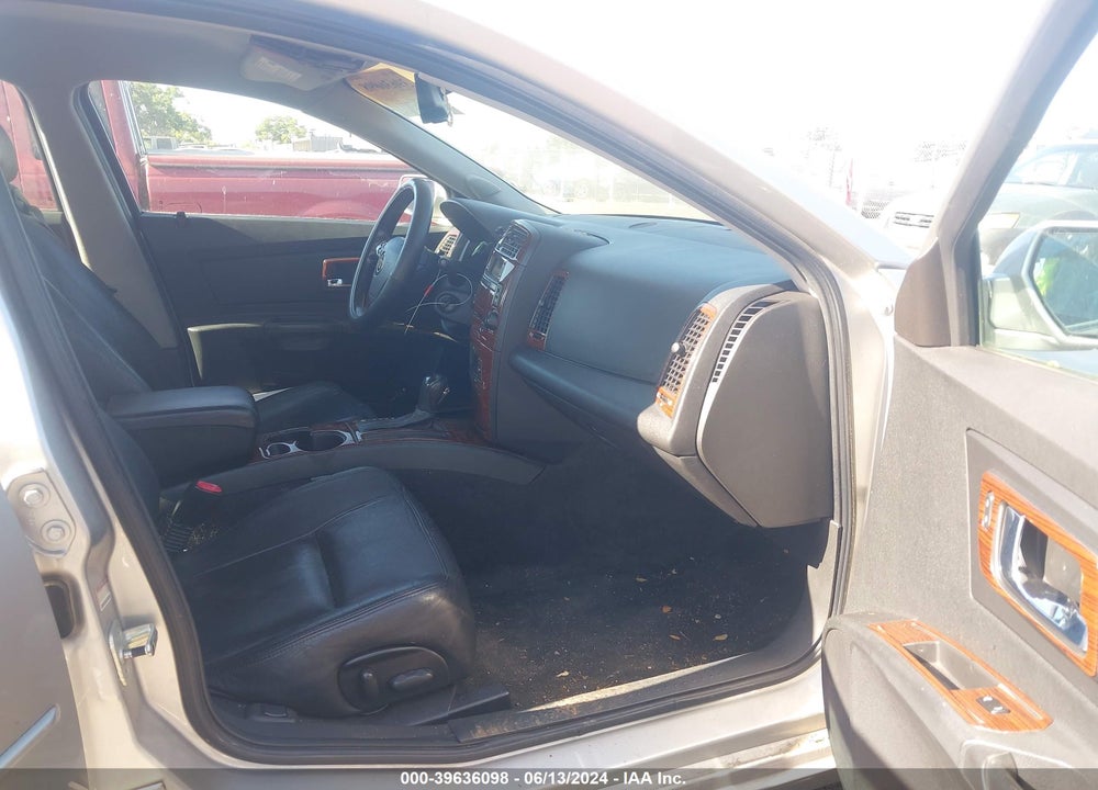 2005 CADILLAC CTS STANDARD VIN: 1G6DP567250210141
