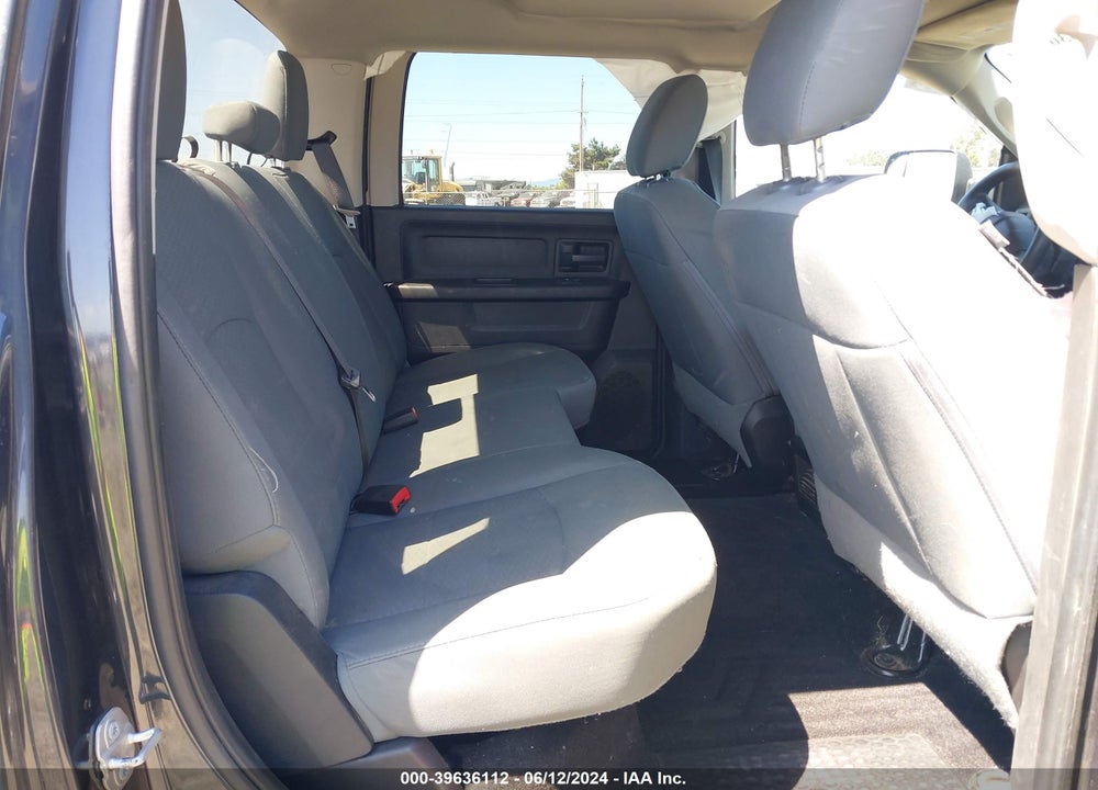 2017 RAM 2500 TRADESMAN 4X4 6'4 BOX VIN: 3C6UR5CL3HG707781