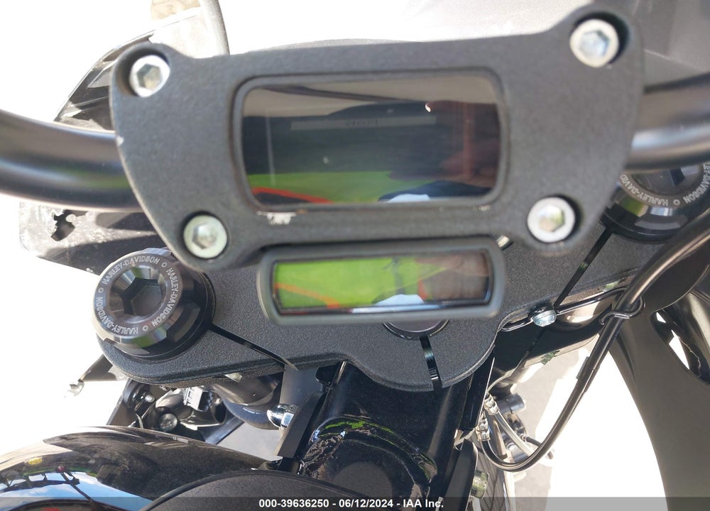 2022 HARLEY-DAVIDSON FXLRST VIN: 1HD1YXZ20NB038784