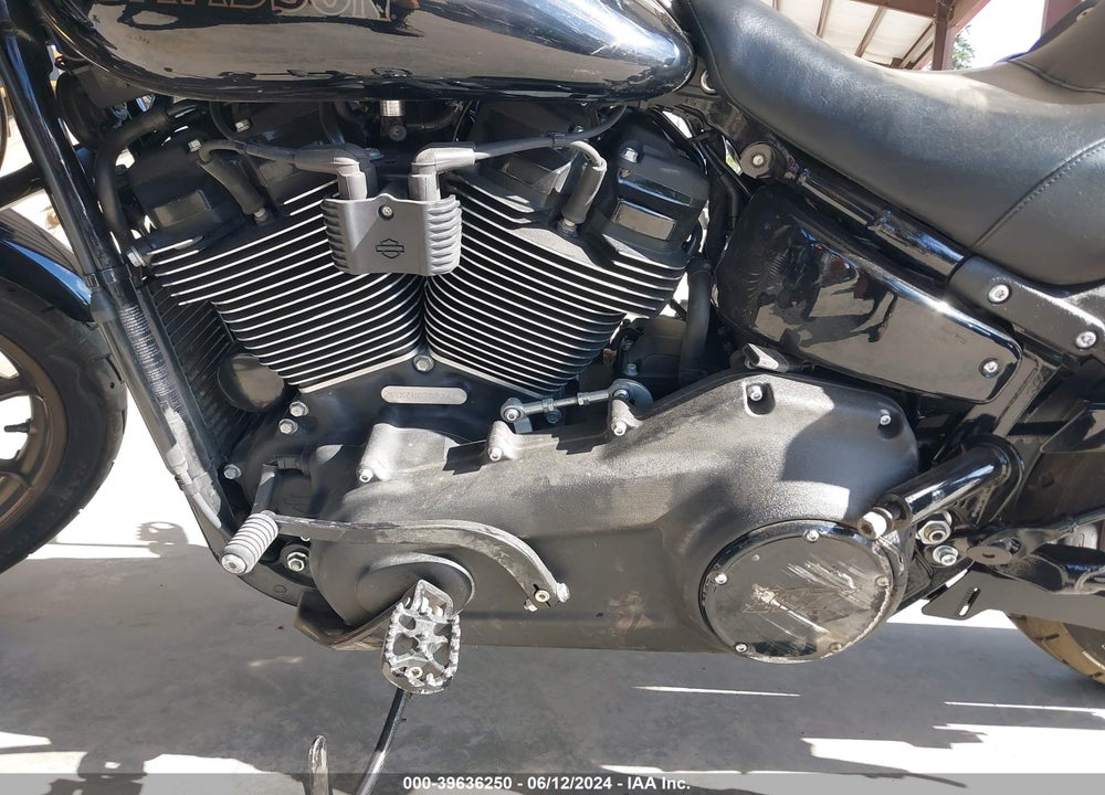 2022 HARLEY-DAVIDSON FXLRST VIN: 1HD1YXZ20NB038784