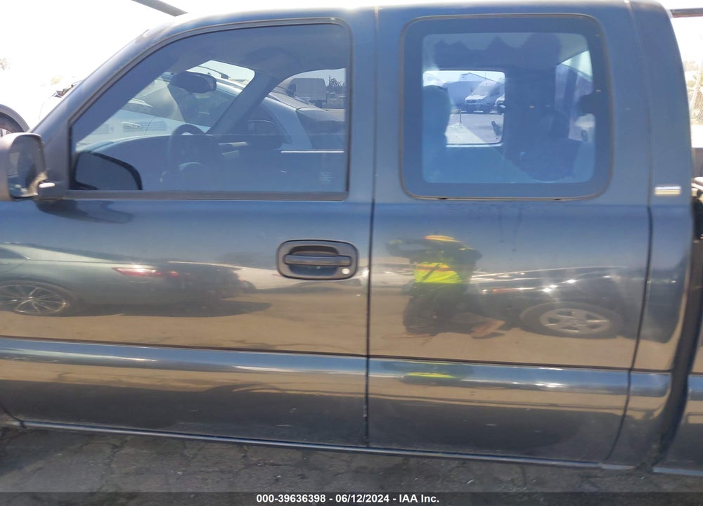 2004 CHEVROLET SILVERADO 1500 WORK TRUCK VIN: 1GCEC19X04Z226981