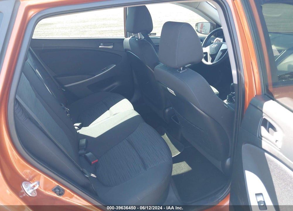 2017 HYUNDAI ACCENT SE VIN: KMHCT5AE1HU326563