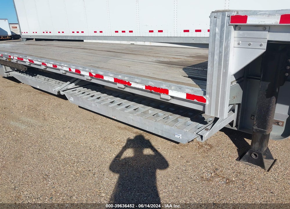 2016 REITNOUER TRAILER VIN: 1RND53A25GR036872