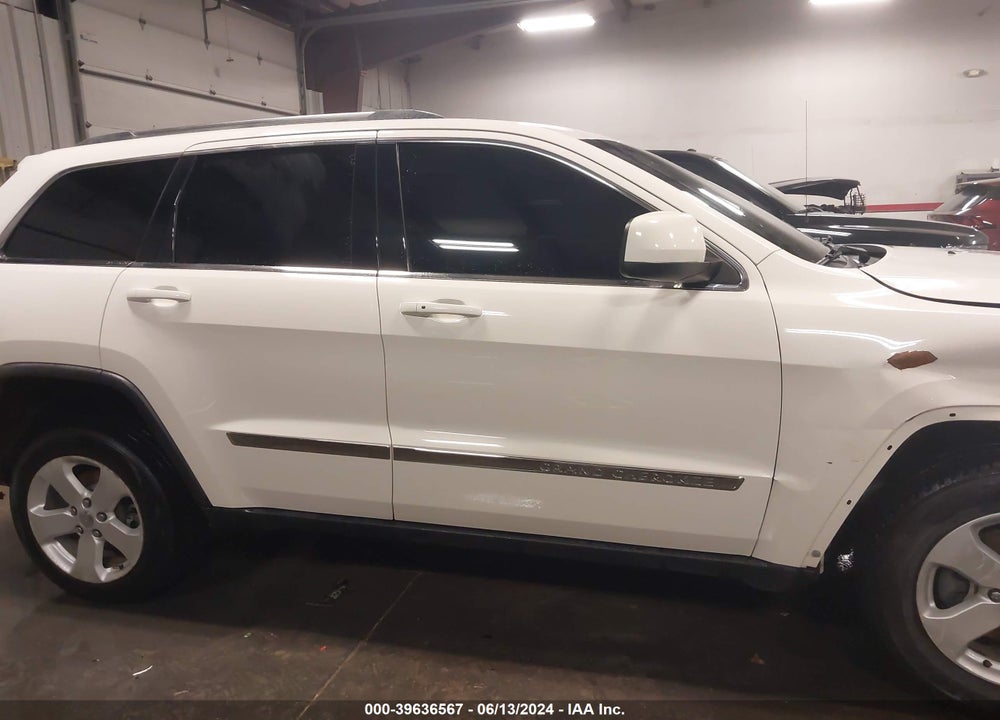 2011 JEEP GRAND CHEROKEE LAREDO VIN: 1J4RR4GG3BC738149