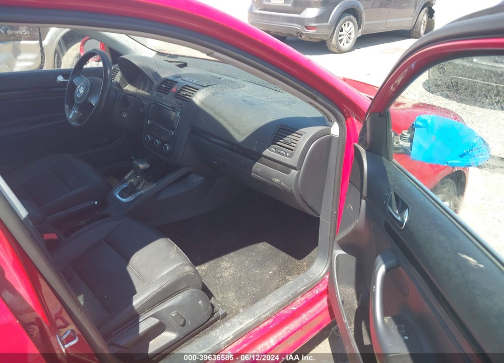 2010 VOLKSWAGEN JETTA SE VIN: 3VWRZ7AJ6AM045713