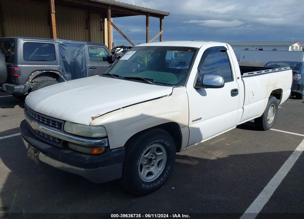 2000 CHEVROLET SILVERADO 1500 VIN: 1GCEC14W7YE100581