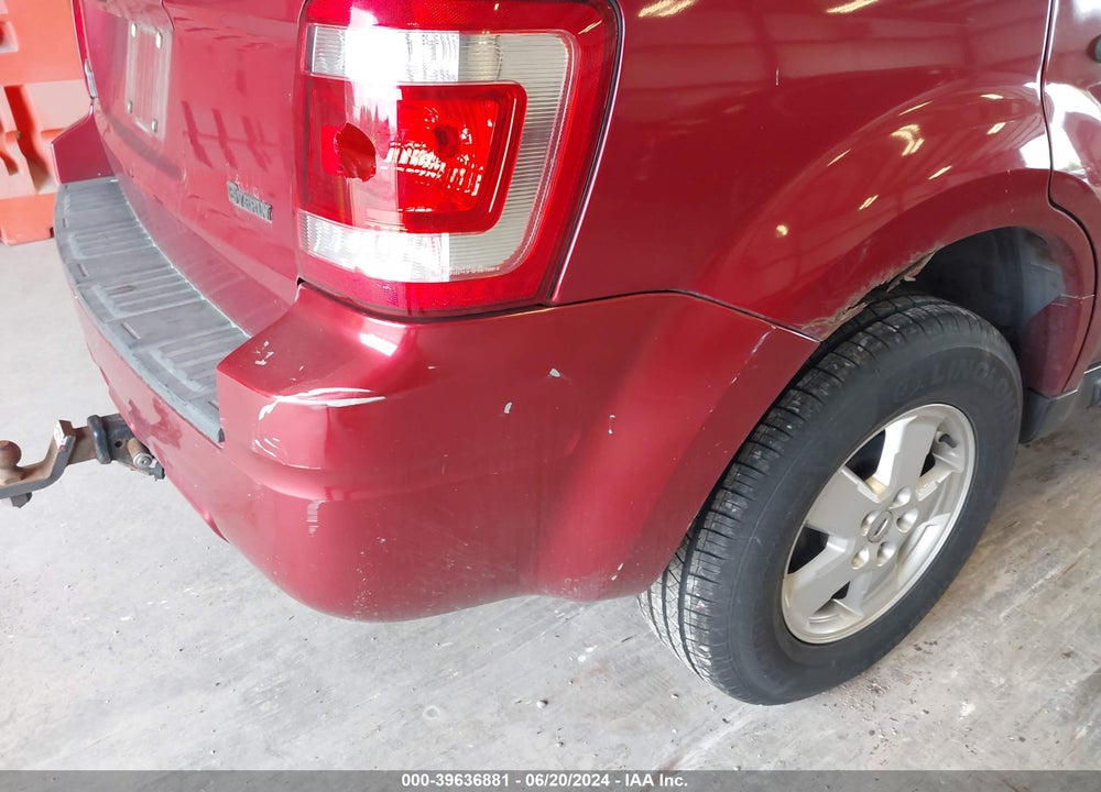 2008 FORD ESCAPE XLS/XLS MANUAL VIN: 1FMCU02Z08KB76572
