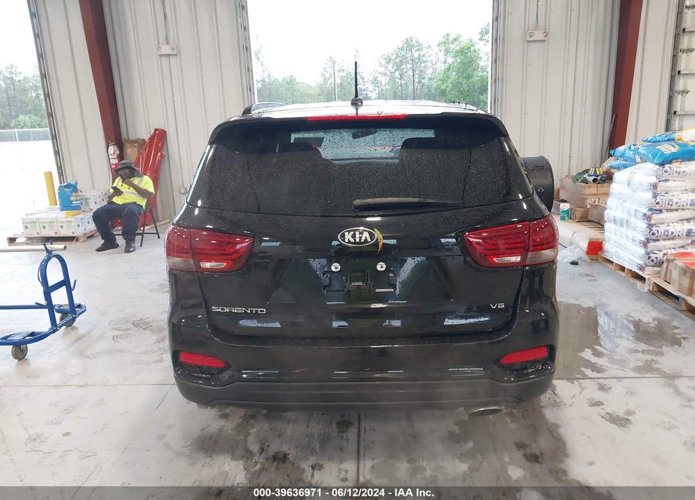 2020 KIA SORENTO 3.3L S VIN: 5XYPG4A57LG695913