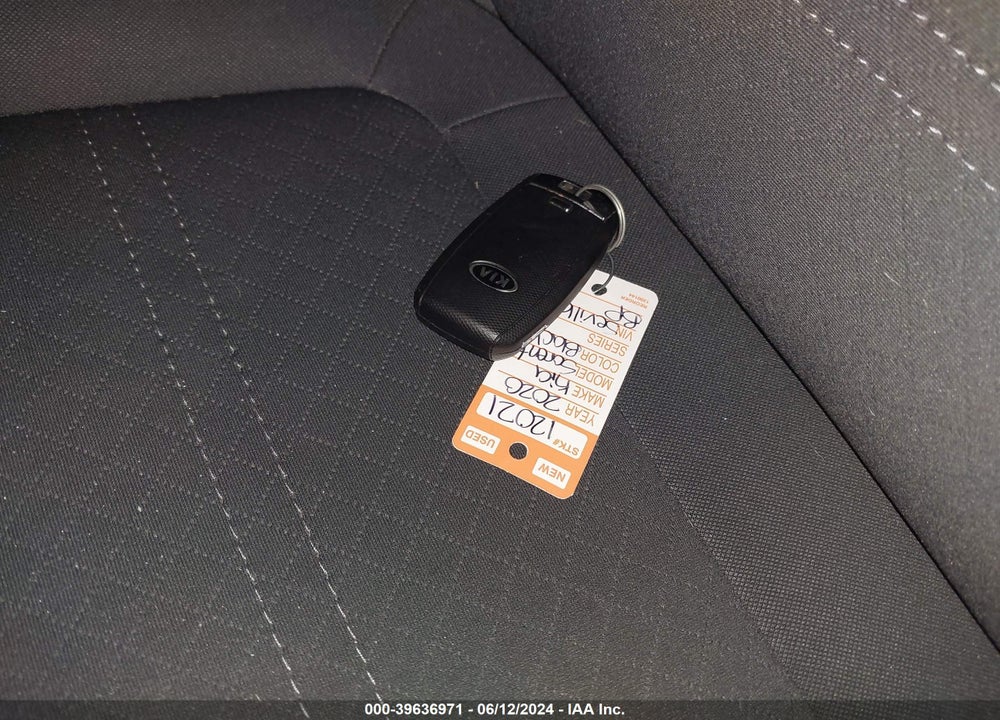2020 KIA SORENTO 3.3L S VIN: 5XYPG4A57LG695913