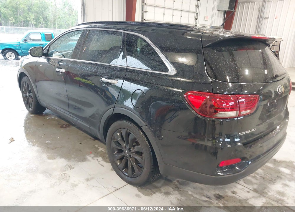 2020 KIA SORENTO 3.3L S VIN: 5XYPG4A57LG695913