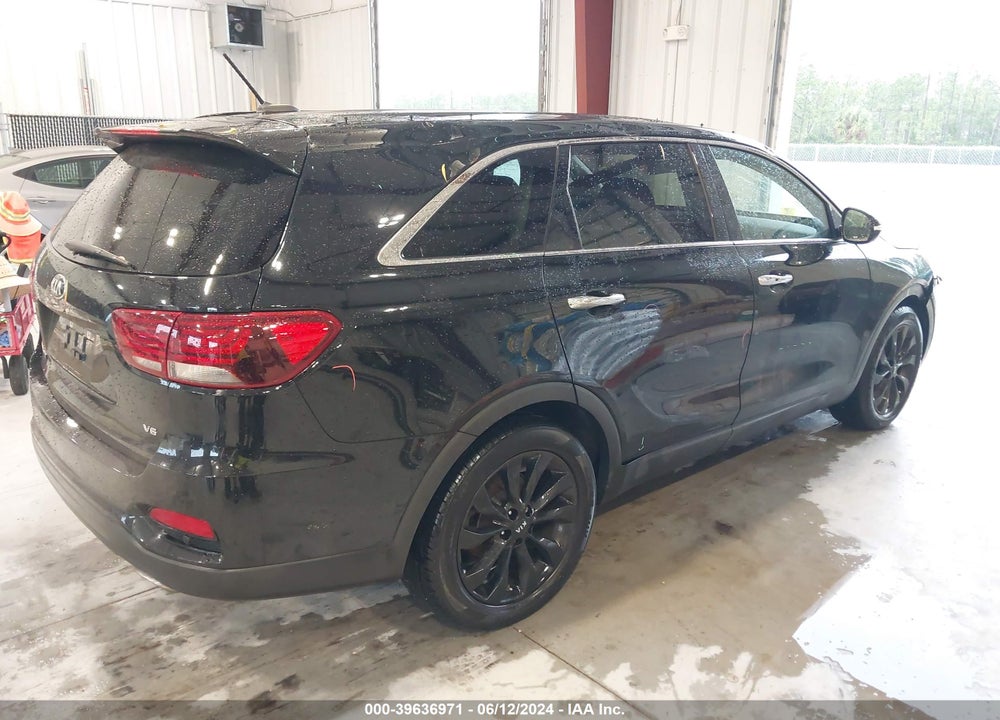 2020 KIA SORENTO 3.3L S VIN: 5XYPG4A57LG695913