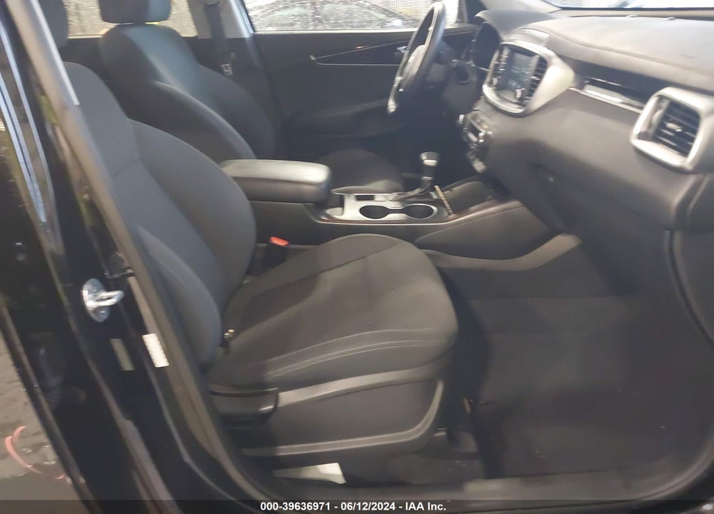 2020 KIA SORENTO 3.3L S VIN: 5XYPG4A57LG695913