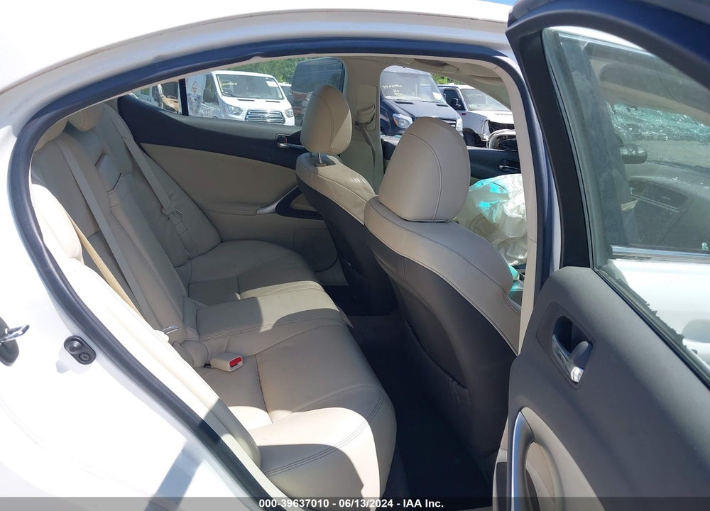 2009 LEXUS IS 250 VIN: JTHCK262995034707