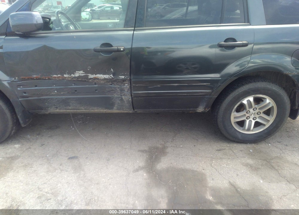 2004 HONDA PILOT EX-L VIN: 2HKYF18584H580081