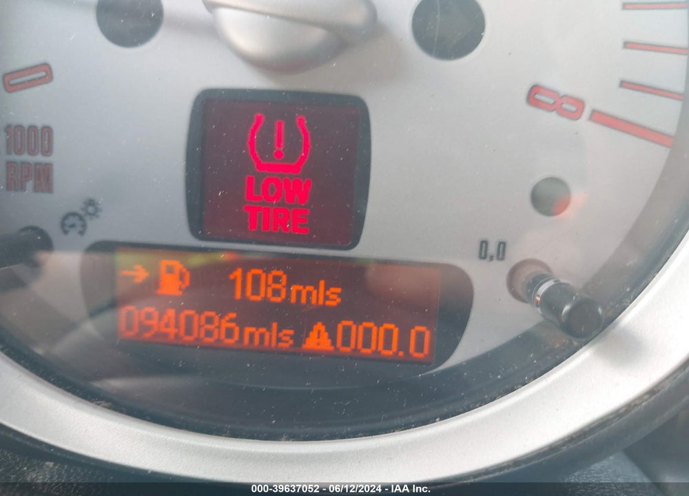 2009 MINI COOPER VIN: WMWMF33579TU75243