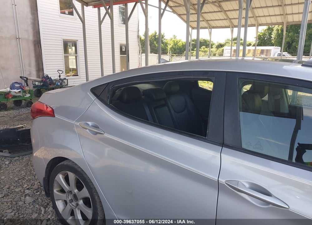 2013 HYUNDAI ELANTRA LIMITED VIN: 5NPDH4AE4DH214932